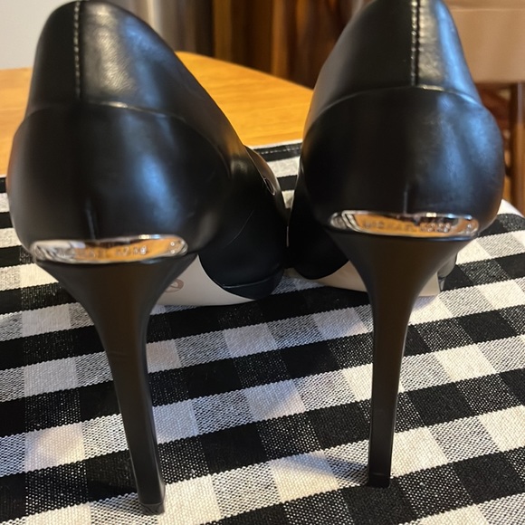 MICHAEL Michael Kors - Picture 2 of 7